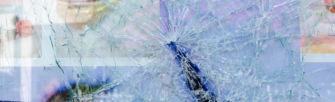Window Broken Glass Repair in Bradenton, FL